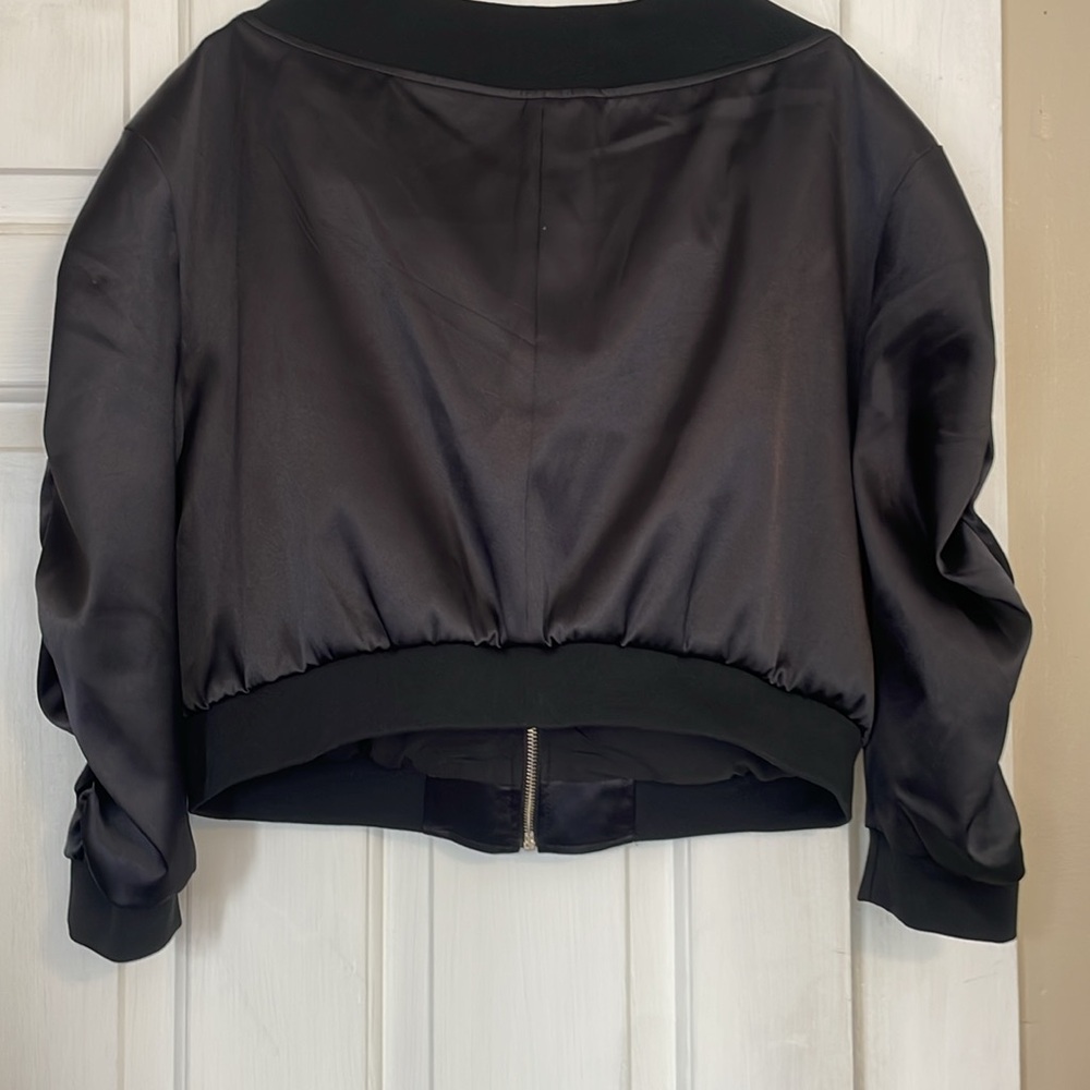 Women’s jacket - Picture 9 of 11